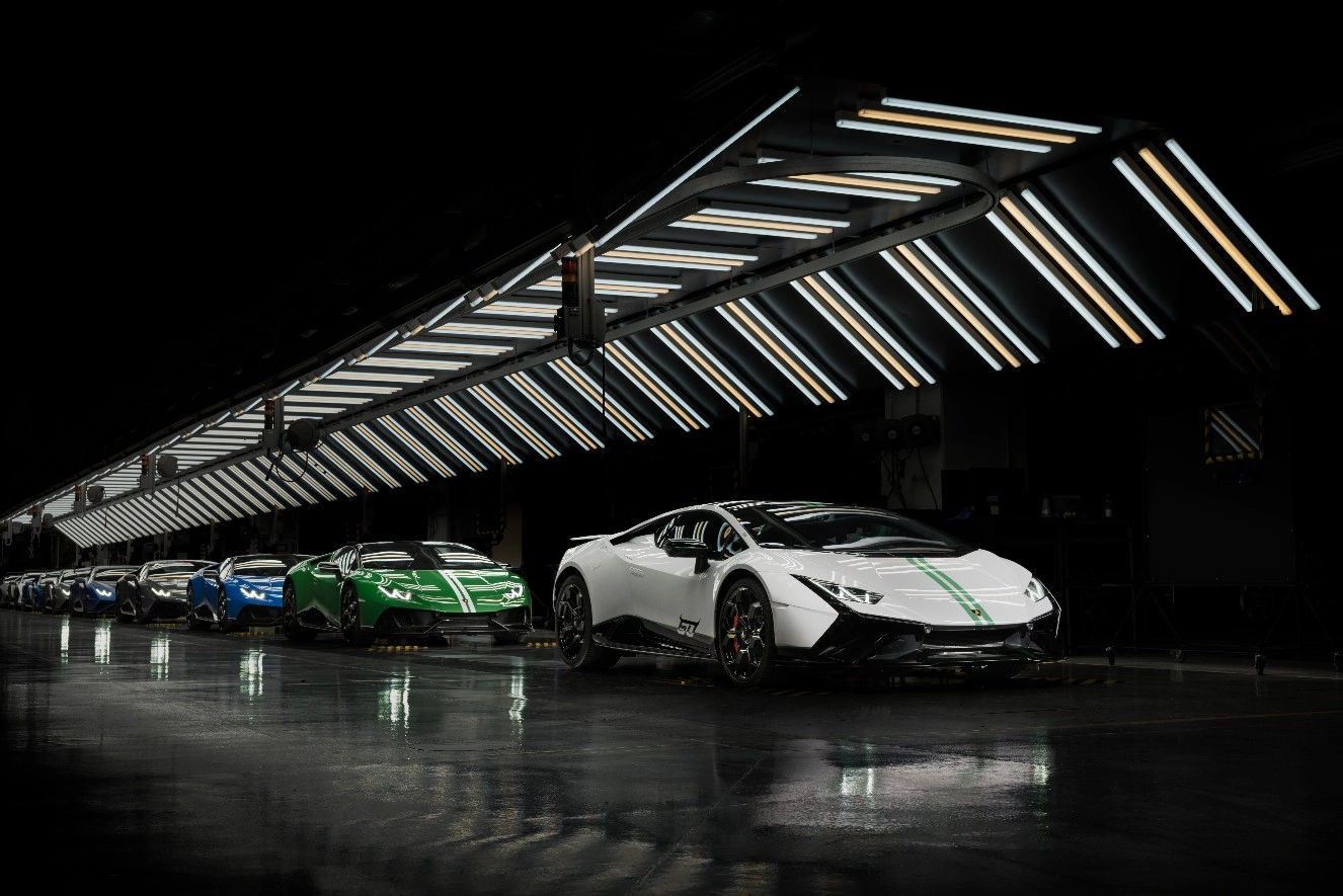 презентация специальных юбилейных Lamborghini Huracán 60th Anniversary