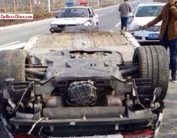 Lamborghini Gallardo LP560-4 Spyder разбили в Китае